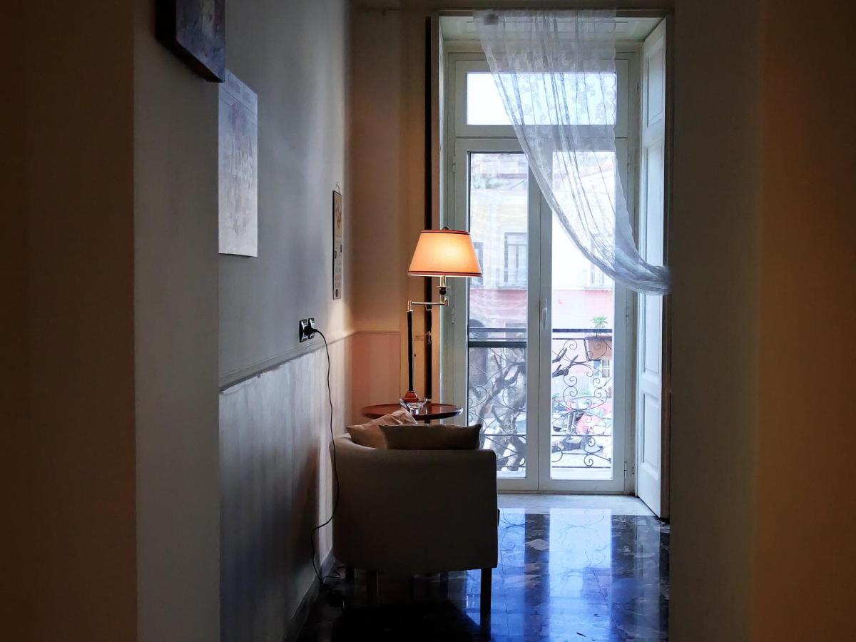 La Casetta Di Nonna Pina - Appartamento Con Cucina In Pieno Centro Torre Annunziata Exterior photo