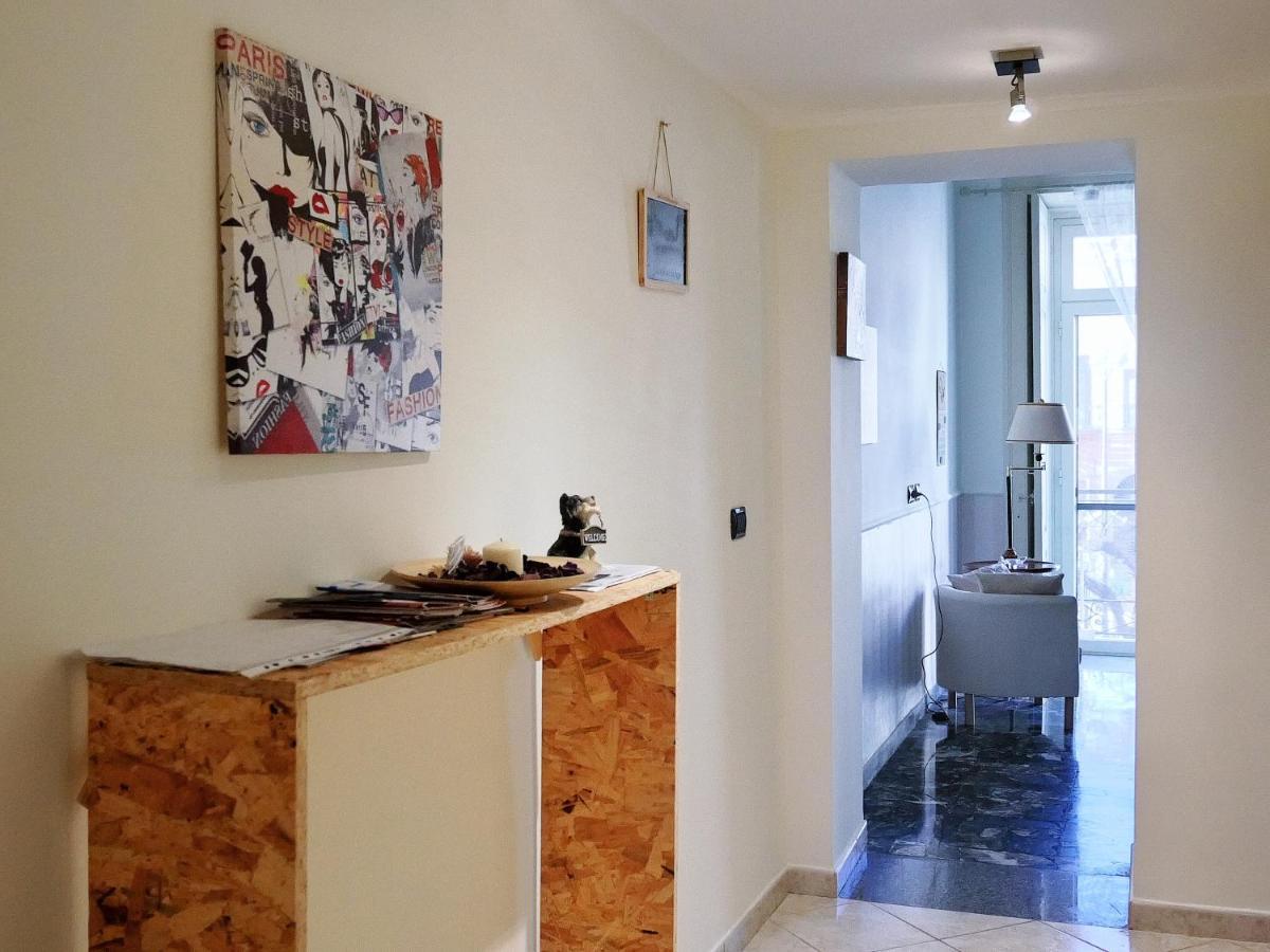 La Casetta Di Nonna Pina - Appartamento Con Cucina In Pieno Centro Torre Annunziata Exterior photo